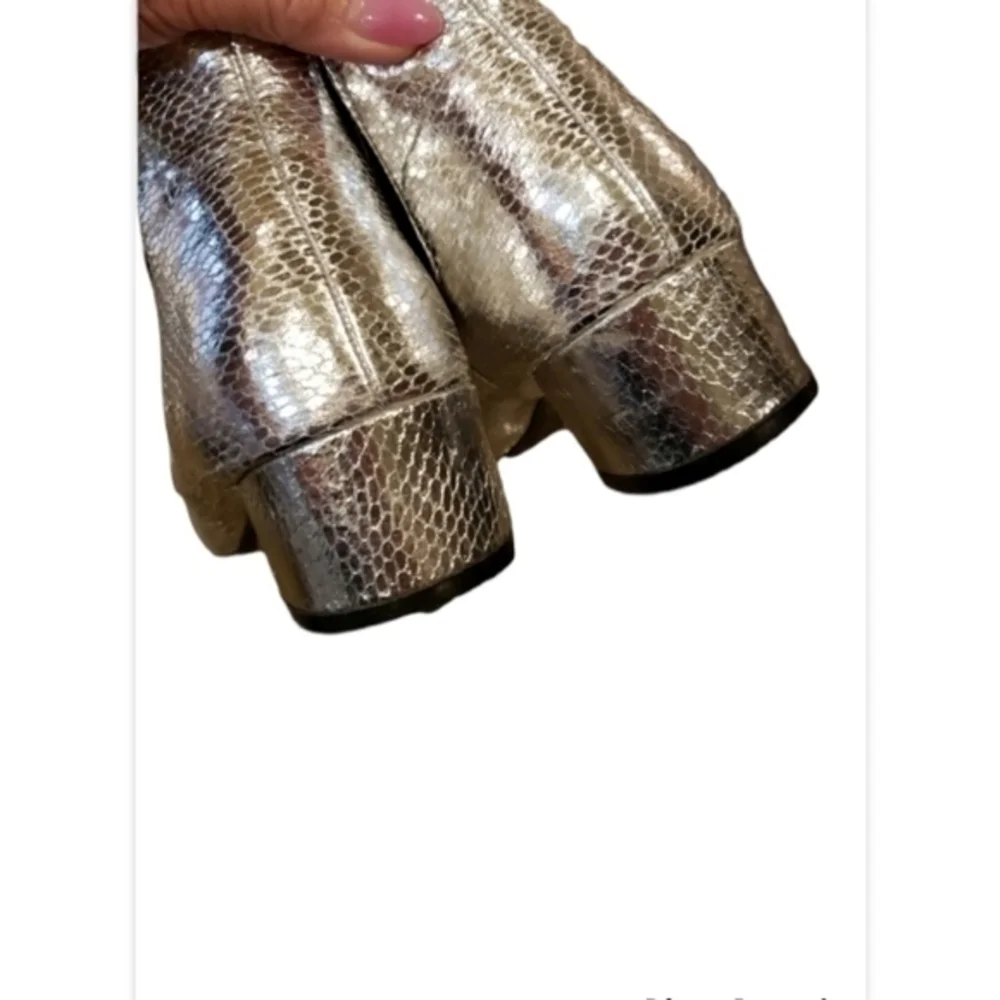Topshop Krazy Chelsea Silver Booties Size‎ 41 Or 9.5